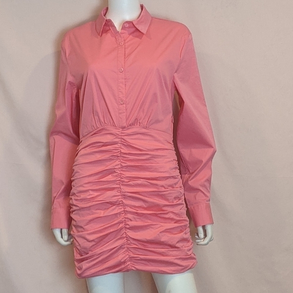 Fashion Nova Check Your Facts Mini Shirt Dress in Pink size Medium - Picture 1 of 7